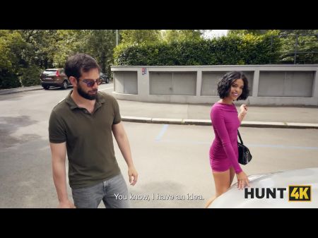 Hunt4k. كانت فتاة برازيلية مثيرة مستلقية على سيارتي ، ثم مارس الجنس معها بشكل صحيح 