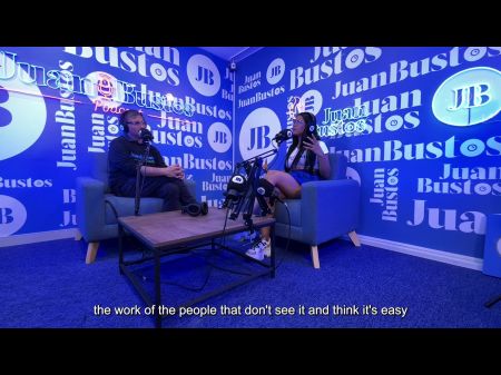 Violet Liebhaber bricht ihre Spermpraxis mit der Vibrationsmaschine im Juan Bustos Podcast 