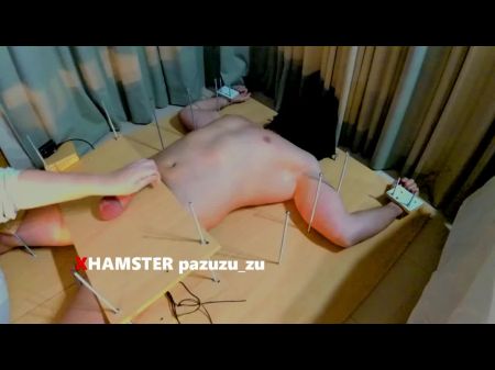 cfnm femdom السبر + هزاز على الديك + handjob + النشوة الجنسية المدمرة 