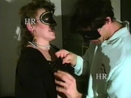 Porno italiano de los 90 exclusivos con mujeres sin afeitar #02 