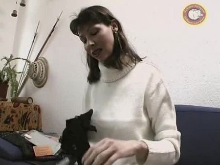 Brünette Deutsche Babe gab diesem Mann die besten Titten ficken 