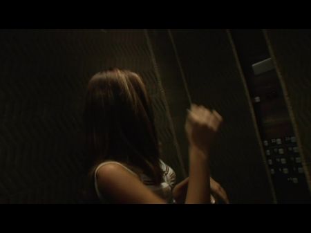 Heisses babe fickt ihren mitbewohner 