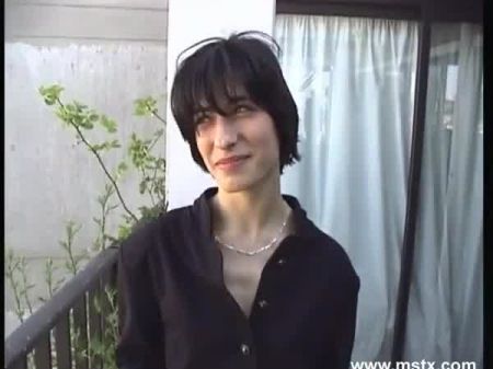 Orchidee schüchtern, aber nass 