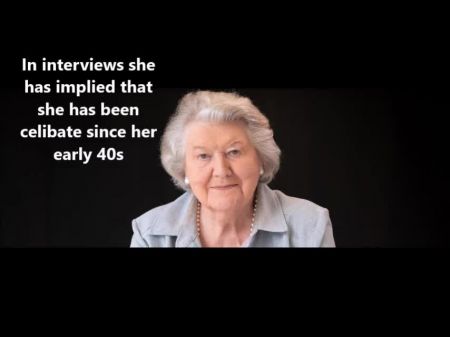 Patricia Routledge 