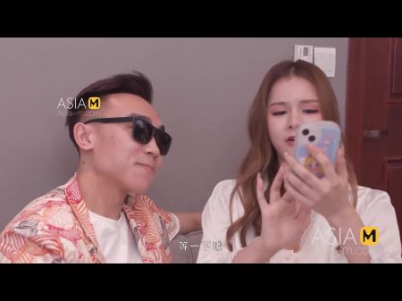 Temptación del primo Modelmedia Asia Zhang Yun XI - MD 0218 Mejor video porno de Asia original 