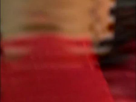 我拍摄我的叔叔和他的顽皮学生的黑发贾娜