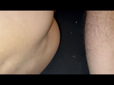 Ich breche jeden Abend die Muschi meiner perfekten Teenie -Stiefschwester 