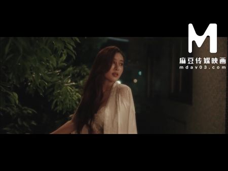 ModelMedia Asia Young Lower Woman Bai Jie Newlywoleds مع الكثير من الحب 