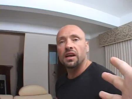 2 Phat Mans Love To Smash All The Fuckholes On This Cute Anal Bi-atch Who Luvs Double Penetration