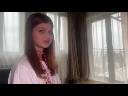 Eu me encontrei dentro dos meus colegas de classe buceta. Por favor, não se atrase novas poses 