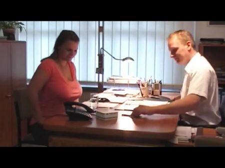 Sumptuous Wifey On Interview