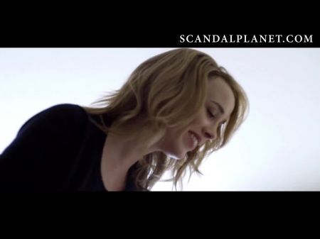 Dominique McElligott Escenas de desnudos y sexos en Scandalplanet.com 