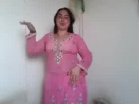 Pakistani Pathan Luxurious Mujra