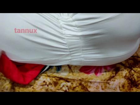 La novia adolescente Tanya tiene sexo anal y coño en un vestido ajustado 