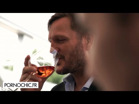 Clea Gaultier和Anissa Kate会见了2个同伴