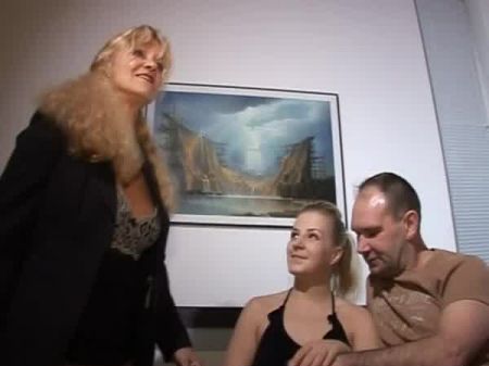 The Epic Simones Hits Again ! He Fucks Another Exhibitionist Duo In 90s Porno