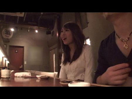 PT1她是一位花店，风格很好，外观很好。 