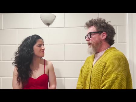 Ein Leitfaden für die Schlampe zum Glück Podcast Episode 8: Überlebende konservative ländliche Amerika als geschlossene Queer -Teenager mit T.max 