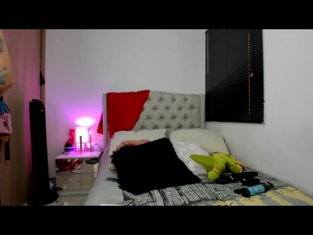 Tatted Redhead Whore With Immense Tits And Incredible Booty – Model