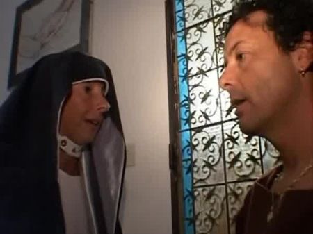 Monja perversa italiana 