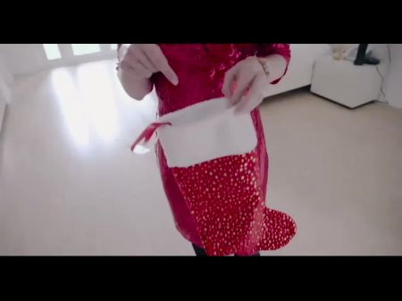 继妈妈抓住了继子手淫