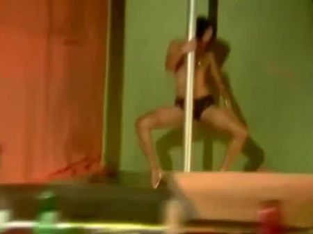 泰国钢铁钢管舞