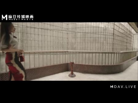 Modelmedia Asia Joven Casada Bai Jie Recién Casados ​​con Mucho Amor 