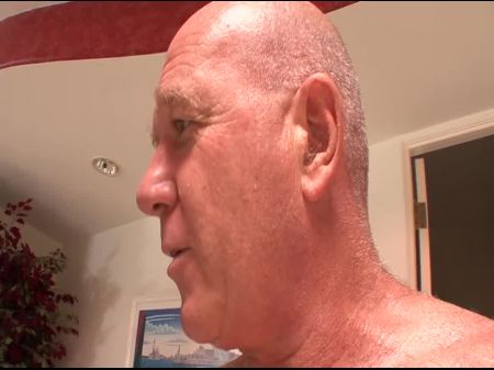 Kaylee Hilton ist die sexieste Blondine, die Sie sehen können Amerikaner 