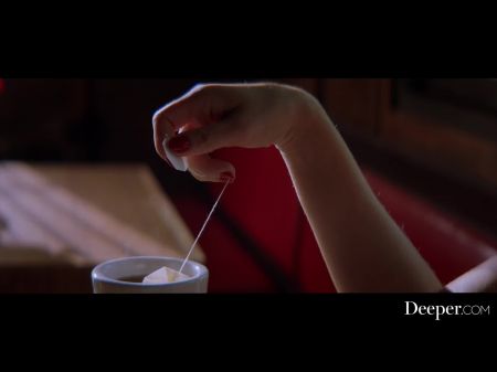 甜美的妮可（Nicole）被陌生人堵住了，搞砸了