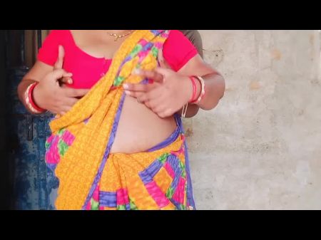 Desi Aunty Sex in Outdoor Store Room 