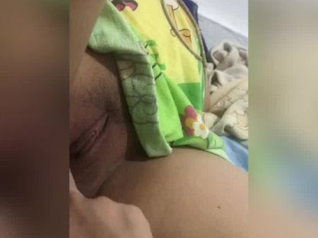 سخيف زوجتي الآسيوية حتى أتيت إلى داخلها 