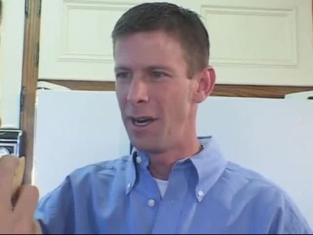 别告诉妈妈我操了我的继父33 