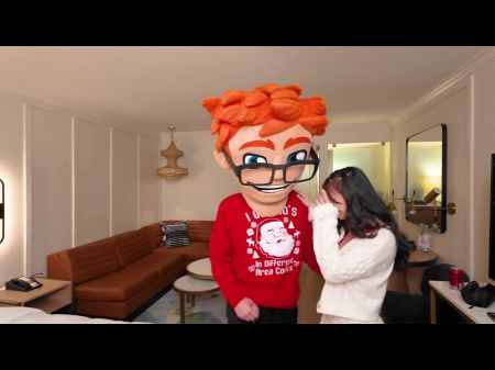 رحلة آسيوية جولي: ديك عميق لولو تشو جماع الدبر لقضاء العطلات. 