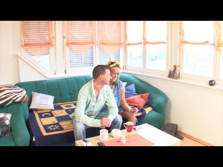 meine milf putzfrau laesst sich gerne bumsen 