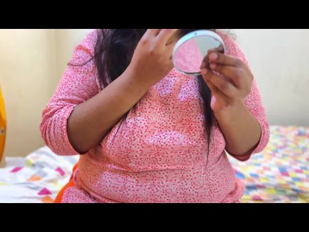 Kamuk Satule Mum Ko Beta Ne Chudai Majbur - Stepparent Copulates Stepson While Putting Lip Liner On Her Lips