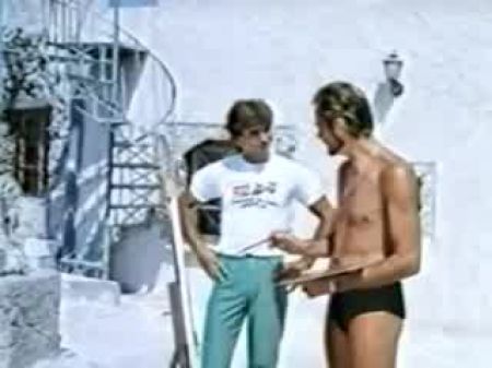 porno griego anomaloi erotes stin santorini (1983) 