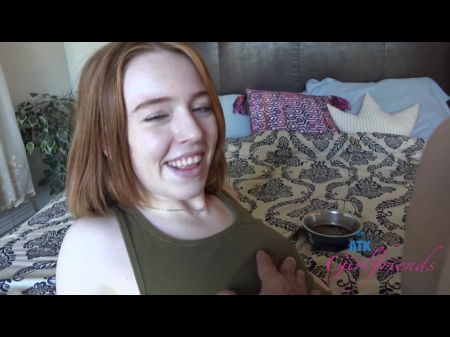 فتاة جديدة مادي يأتي أكثر و cums في جميع أنحاء المنزل 