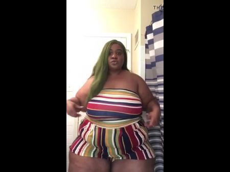 Plus-size Single Mummy 2