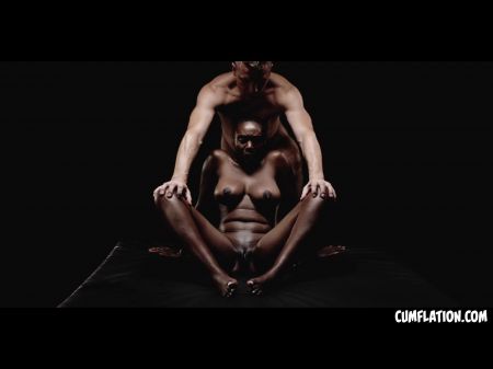 المدقع بين الأعراق cumflation مثير فتاة سوداء zaawaadi مليئة كميات من نائب الرئيس داخل بوسها 