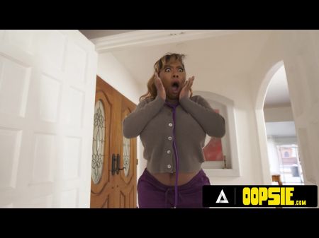 Oopsie - Nurse Gogo Fukme Caught Lovemaking Addict Grannie Cyndi Sinclair Making Blowjob Another Patient