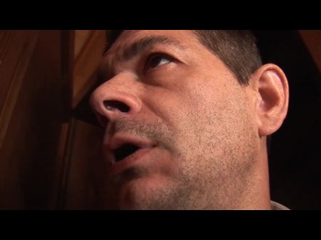 按摩浴缸后的激情性爱