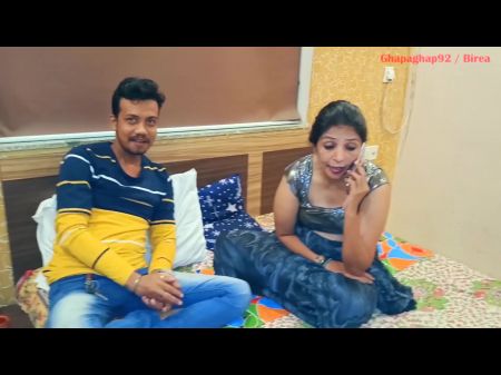 Schulmädchen beim Ficken mit ihrem Nachhilfelehrer, die Nachfrage nach Sex stieg plötzlich an 