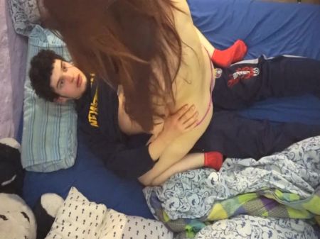 Kyle Smith Made Me Scream Noisily - Strong Lovemaking