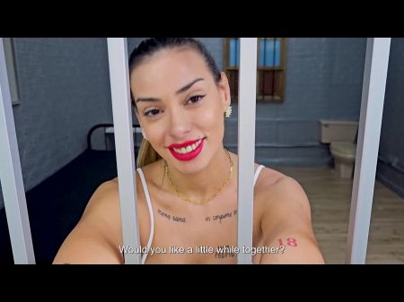 policía colombiano pilla y tiene sexo duro en prisión con MILF rubia argentina y le da toda la leche en la cara 