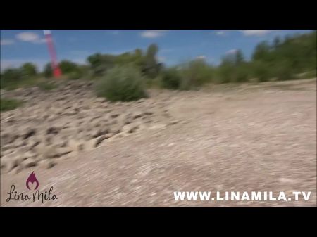 رجل غريب مخدوع بلا خجل يضاجعني بدون واقي ذكري 