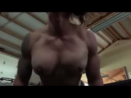 Omg ! What A Chest Ripple !