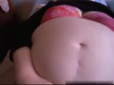 Ich lutsche meiner Frau, bis ich mit dem Sexspielzeug fertig bin 