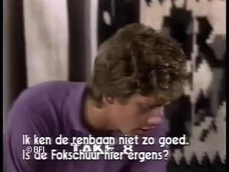 欧元辣妹 9 与一个火辣的金发熟女 