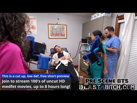 Channy Crossfires Muschi wird von Lesben gefickt 