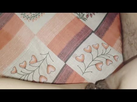 Nahaufnahme, fick meine schöne, frisch verheiratete Frau so hart 